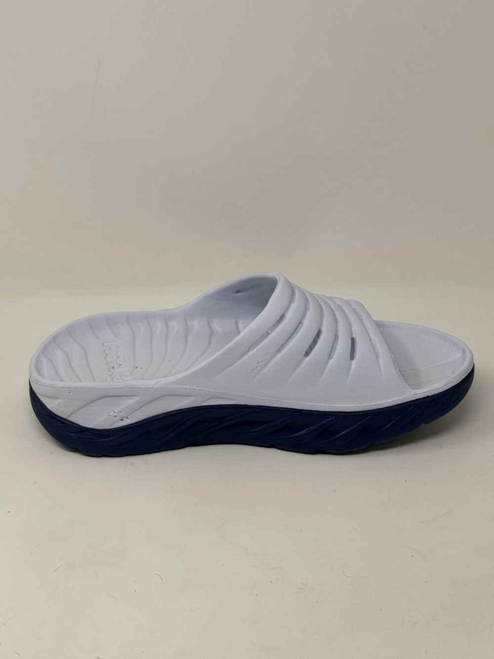 HOKA Ora Recovery Slides Sandals Men’s Size 10 White - Picture 8 of 13